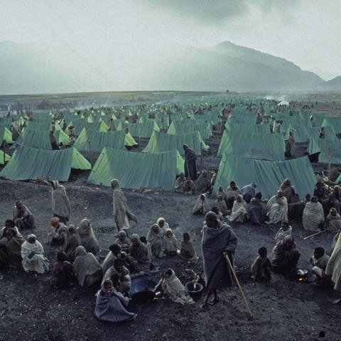 A camp for displaced people during the 1984 Ethiopia famine.